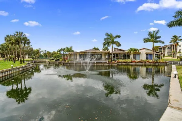 $2,200 | 11811 Ave Of The PGA, Unit 21C, Palm Beach Gardens, FL 33418