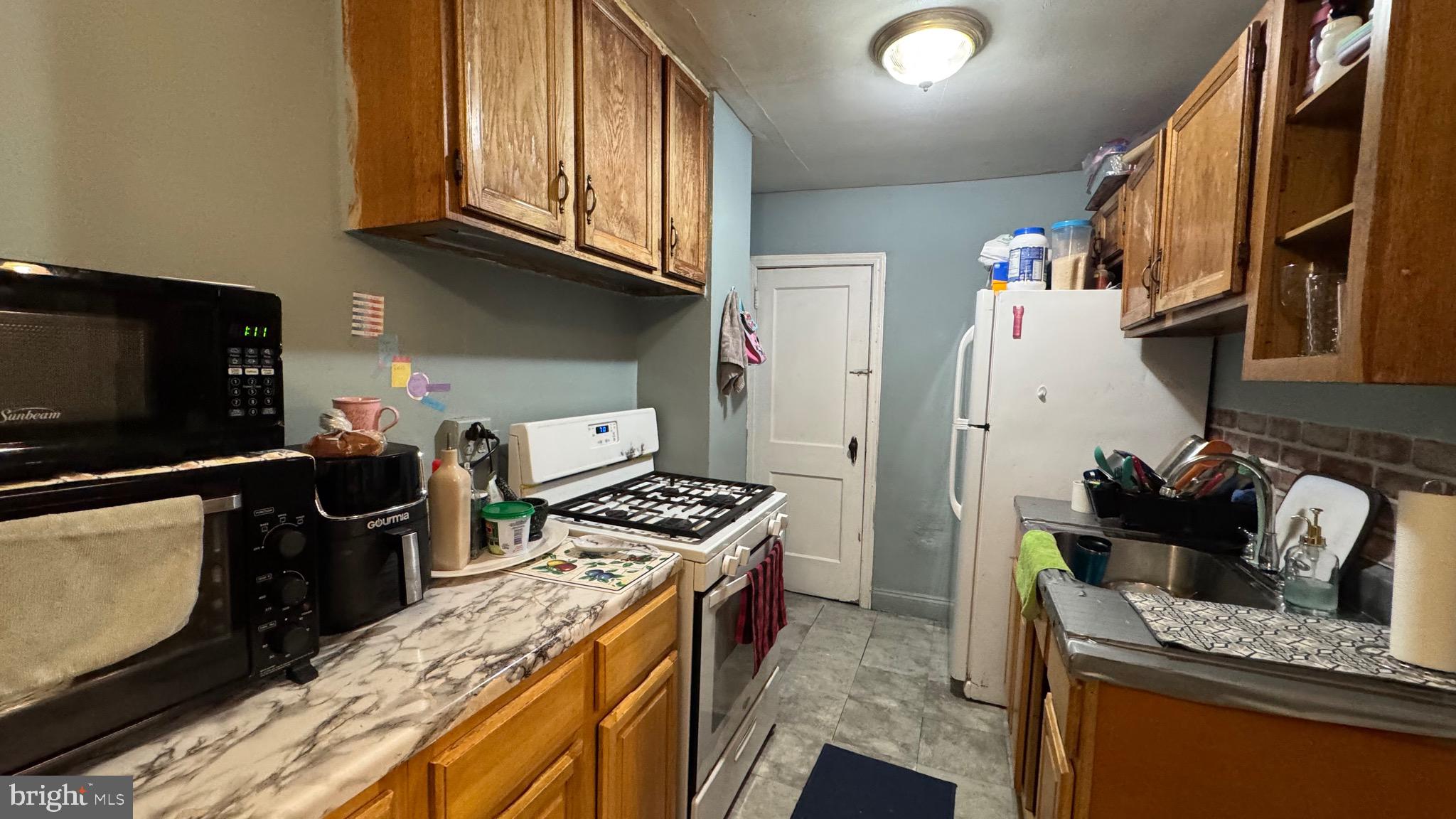 3204 Disston Street Philadelphia, PA 19149 - Photo 5 of 20