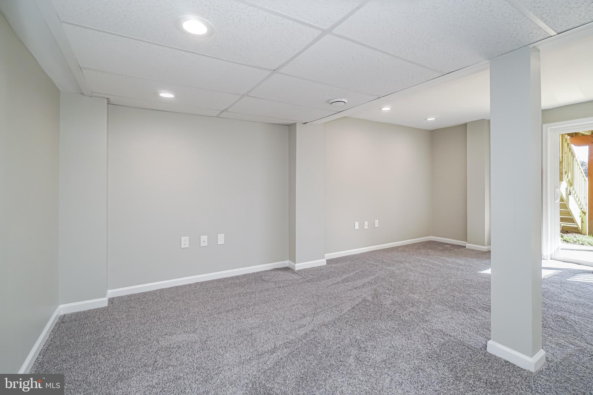 18 Hatteras Court Elkton, MD 21921 - Photo 17 of 21 an empty room with windows and closet