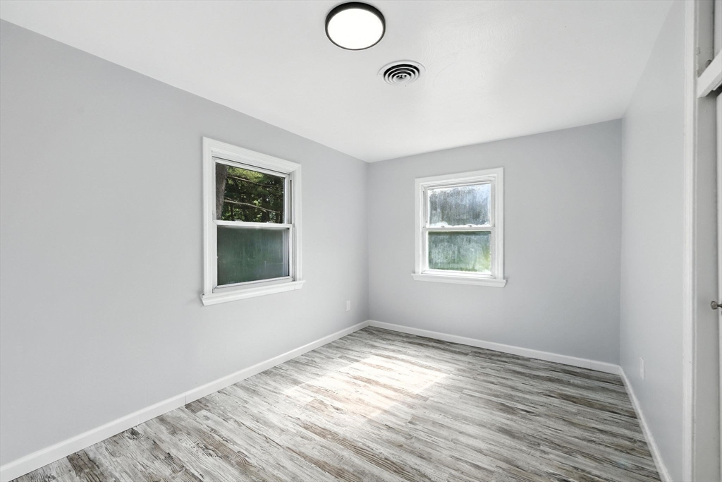 73 Timber Lane Springfield, MA 01119 - Photo 11 of 22