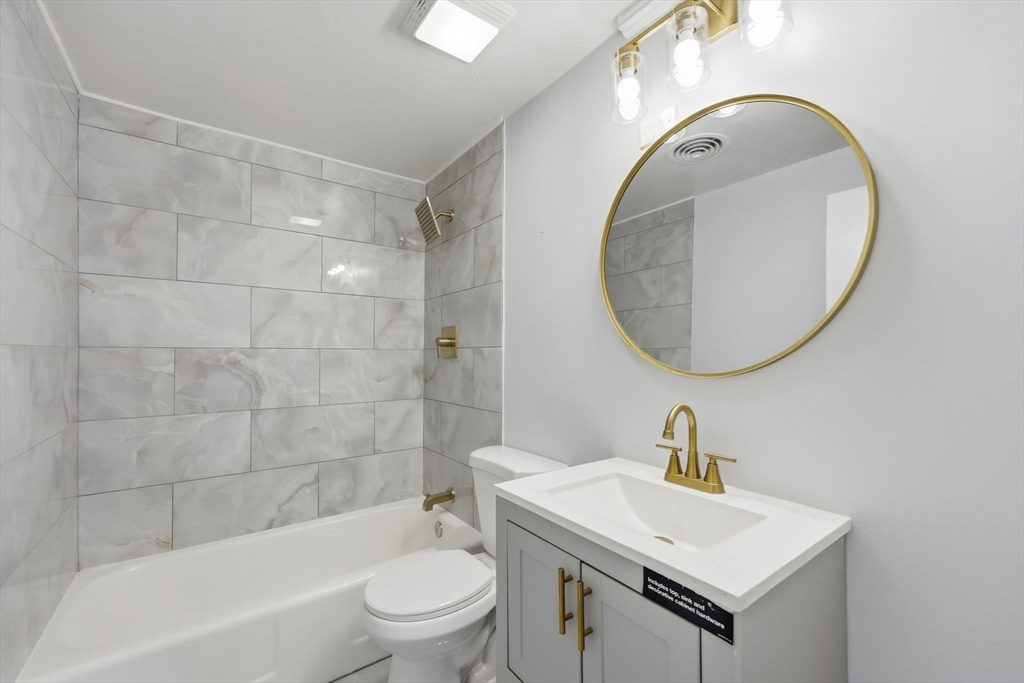 73 Timber Lane Springfield, MA 01119 - Photo 13 of 22