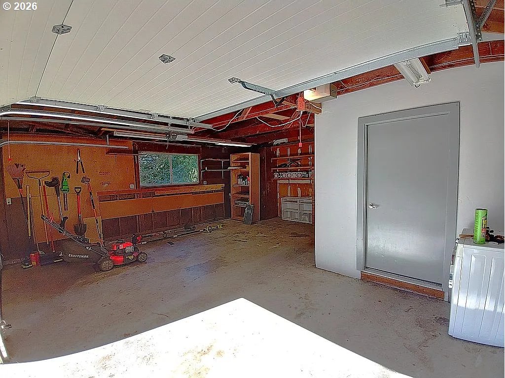 9363 Highway 126 Mapleton, OR 97453 - Photo 14 of 28 Gallery Image 14