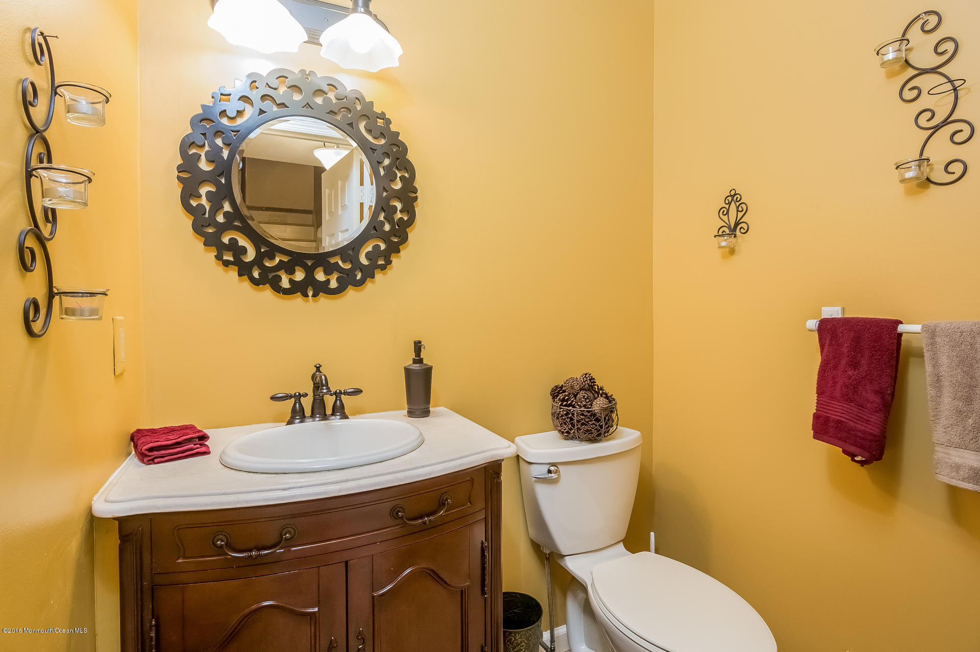 11 Red Hawk Road South Colts Neck, NJ 07722 - Photo 14 of 25 015-Powder_Room-2519547-medium