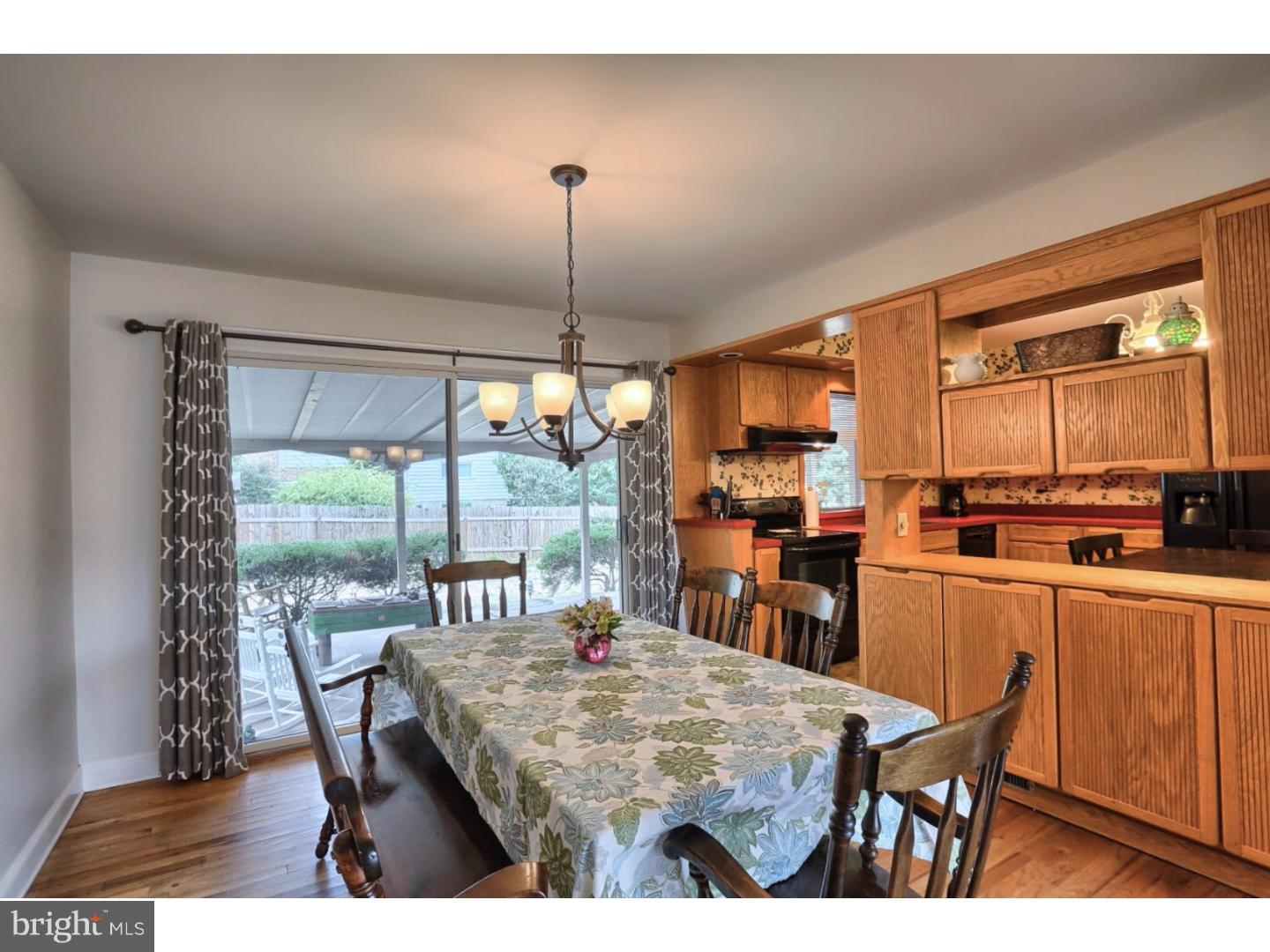 2405 Laurel Road Reading, PA 19609 - Photo 8 of 25 Gallery Image 8