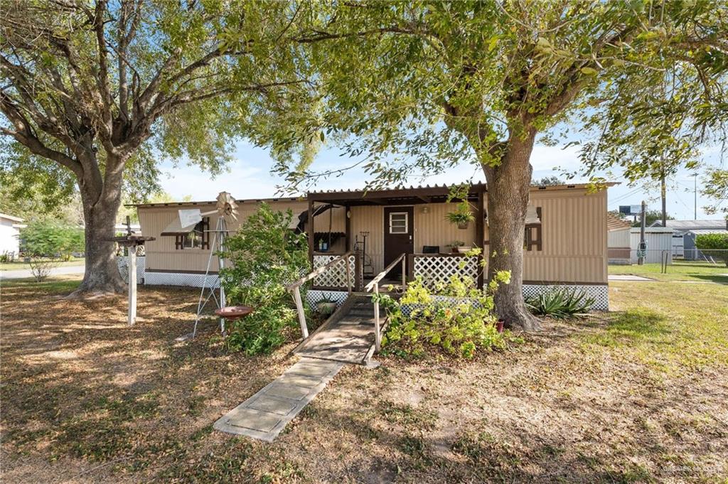 14610 Oak Street Harlingen, TX 78552 - Photo 2 of 16 View of front of property with a deck