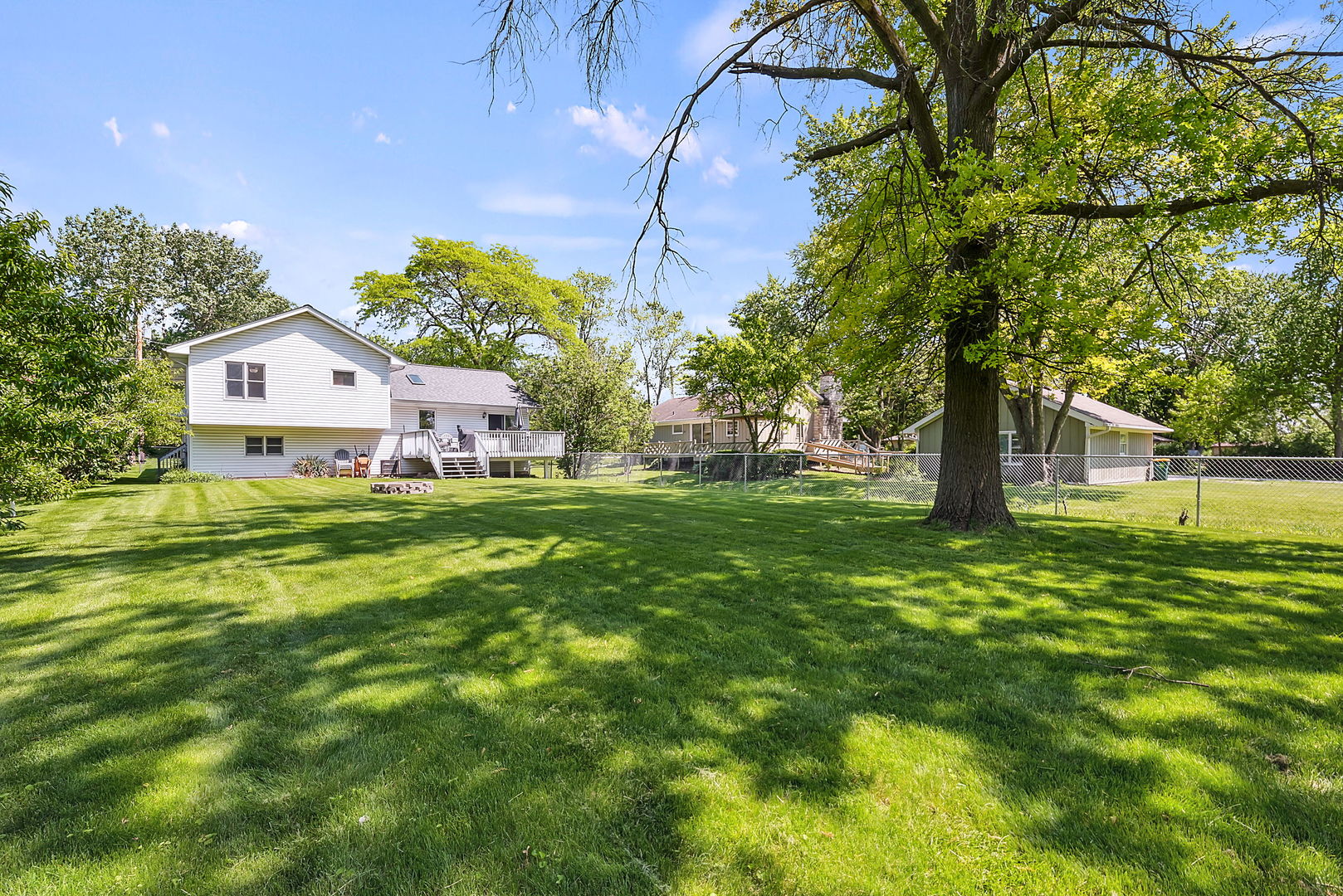 1131 Hart Road Batavia, IL 60510 - Photo 20 of 26 Gallery Image 20