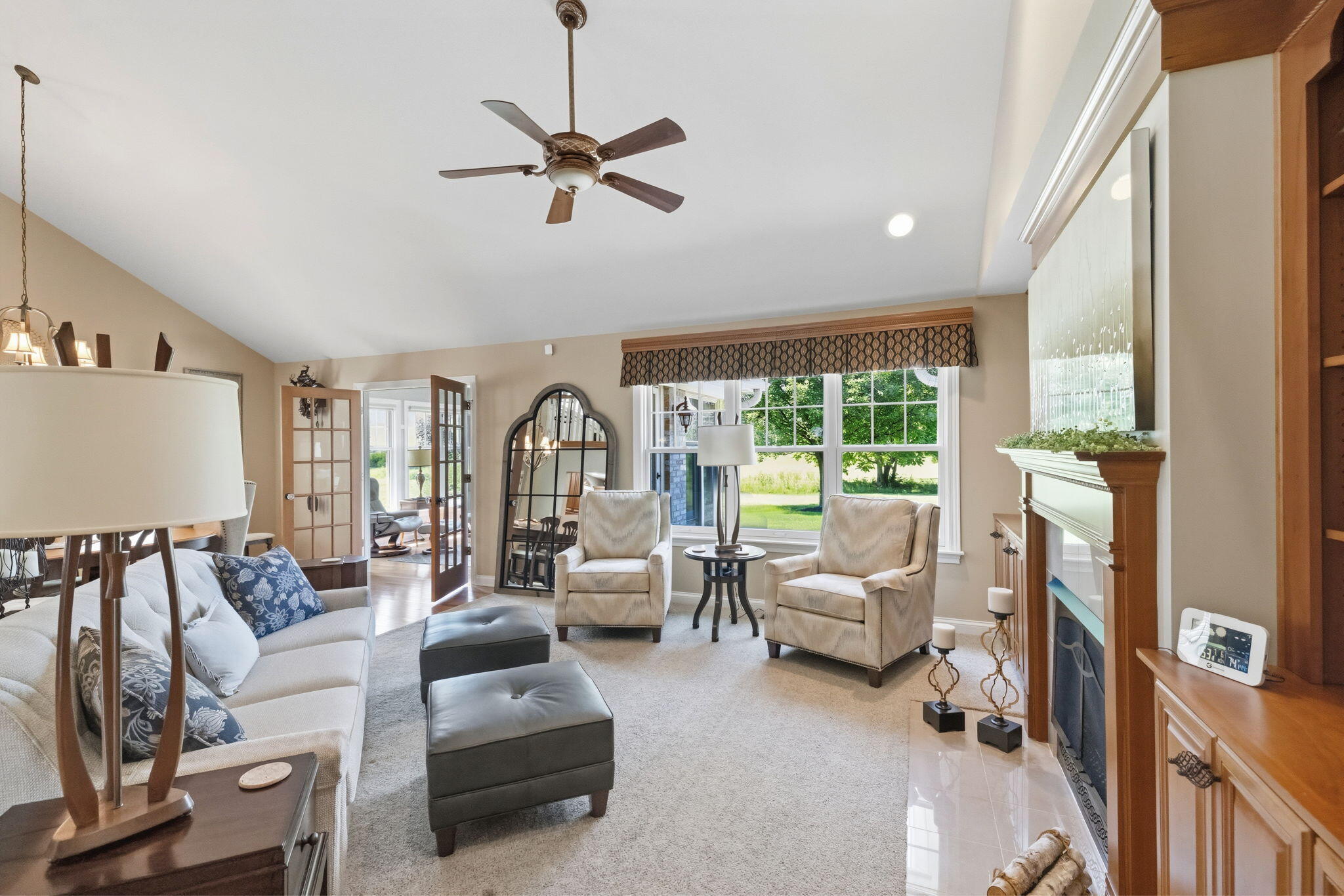 1018 Sterling Court Crown Point, IN 46307 - Photo 14 of 44 2048x1365
