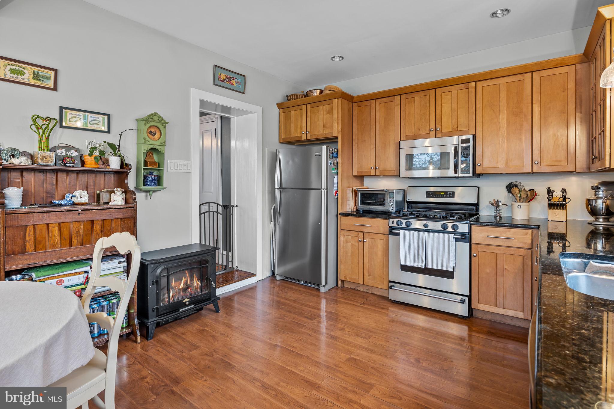453 Delmar Street Philadelphia, PA 19128 - Photo 15 of 27