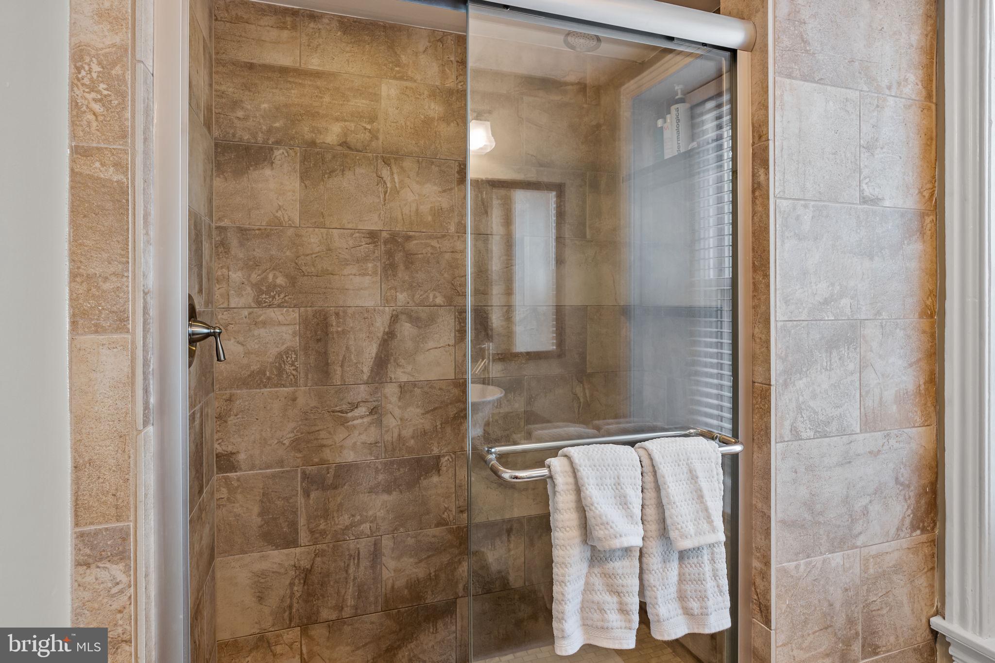 453 Delmar Street Philadelphia, PA 19128 - Photo 20 of 27