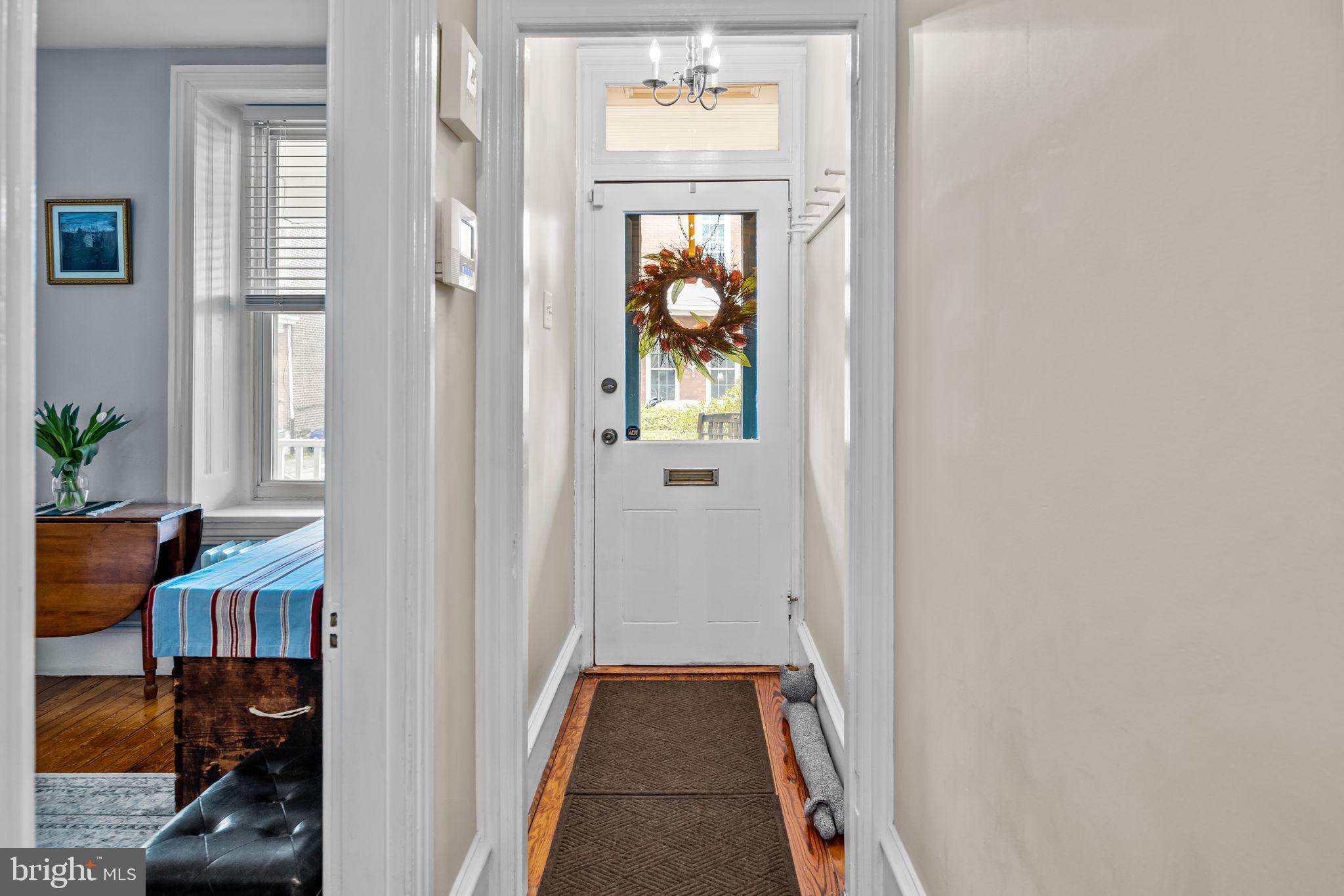 453 Delmar Street Philadelphia, PA 19128 - Photo 4 of 27