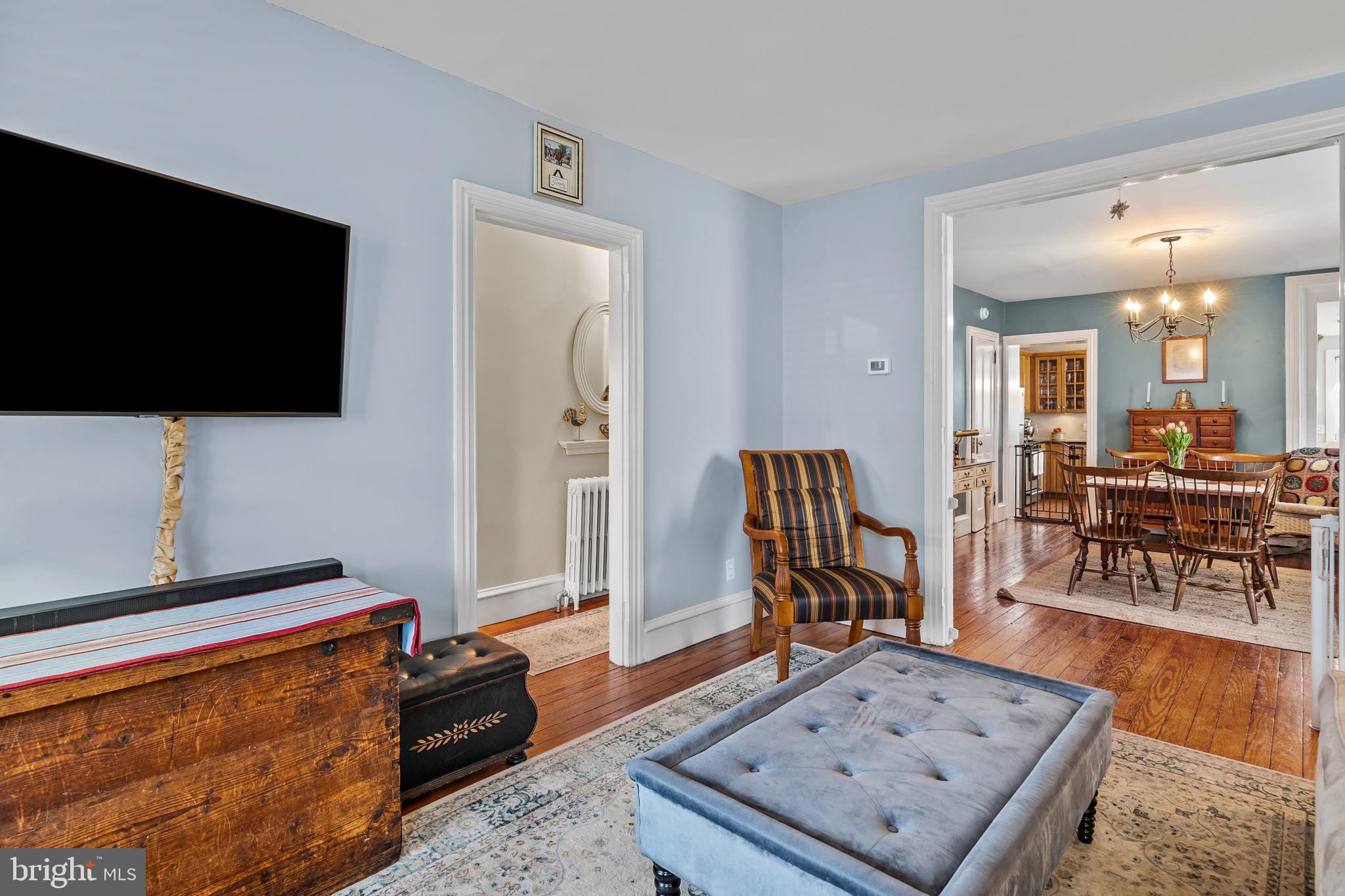 453 Delmar Street Philadelphia, PA 19128 - Photo 8 of 27