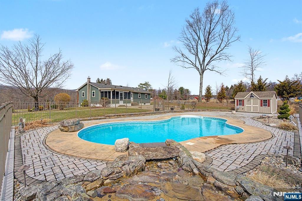 120 Mudtown Road Sussex, NJ 07461 - Photo 4 of 48