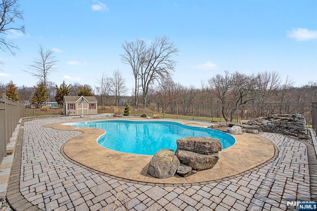 120 Mudtown Road Sussex, NJ 07461 - Photo 5 of 48