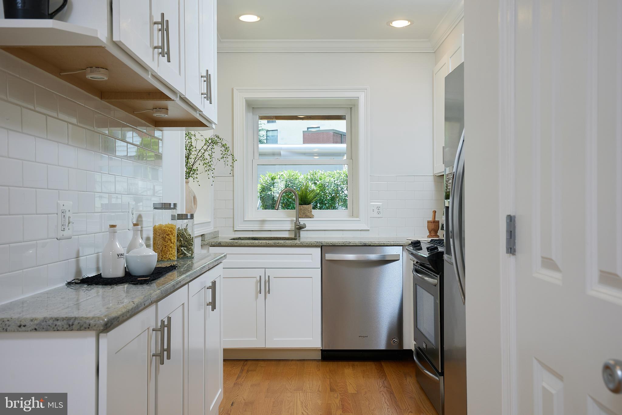 221 E Street Northeast Washington, DC 20002 - Photo 16 of 41