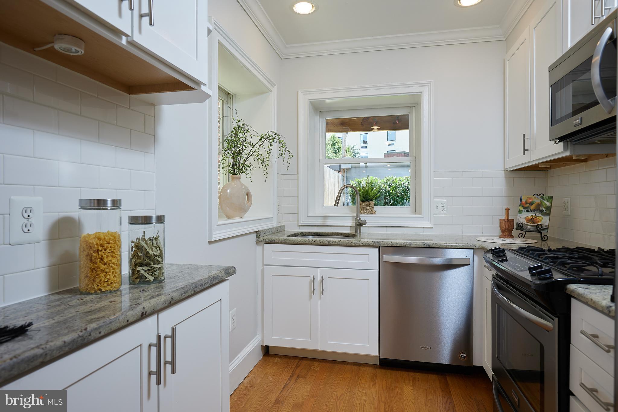 221 E Street Northeast Washington, DC 20002 - Photo 17 of 41