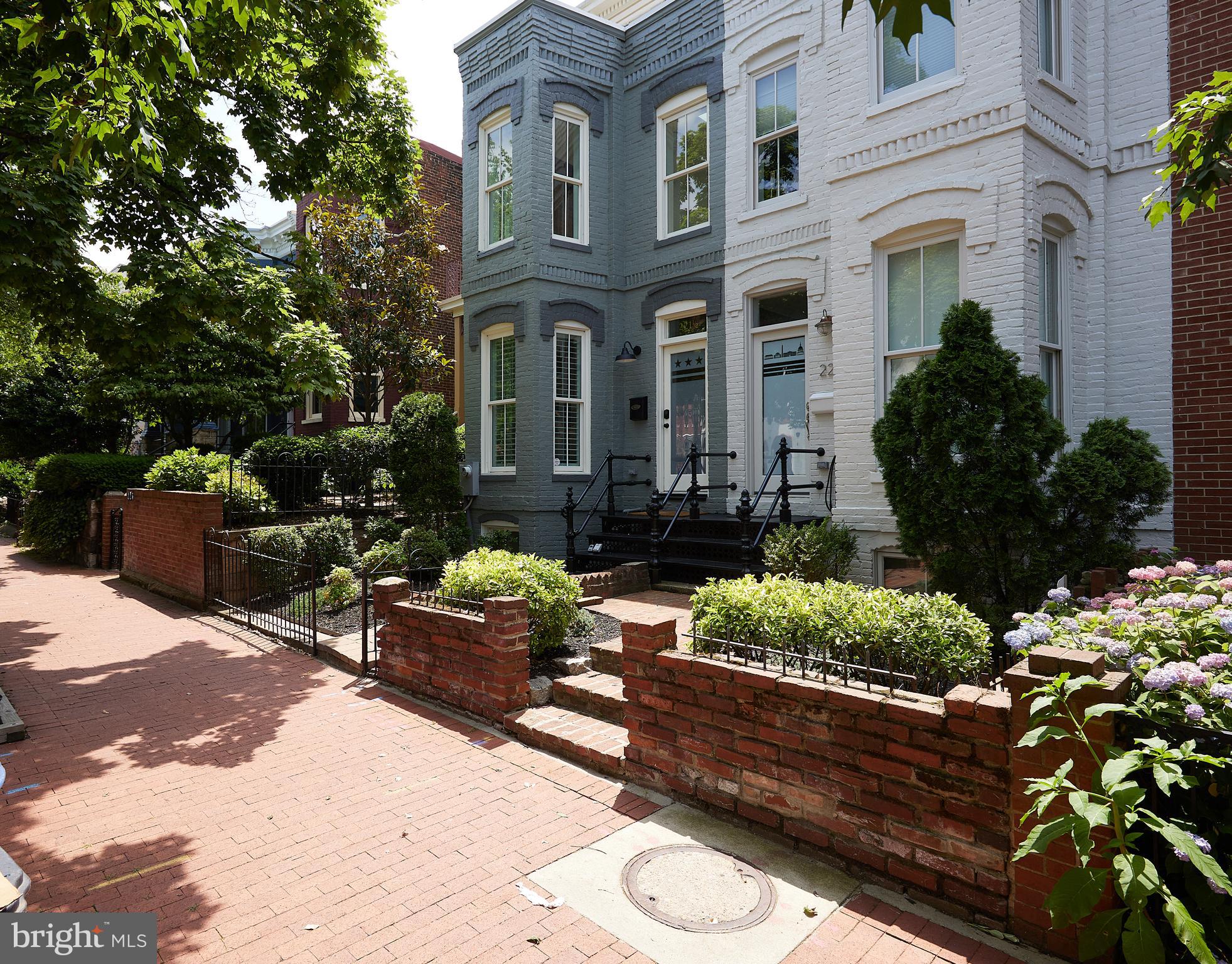 221 E Street Northeast Washington, DC 20002 - Photo 2 of 41