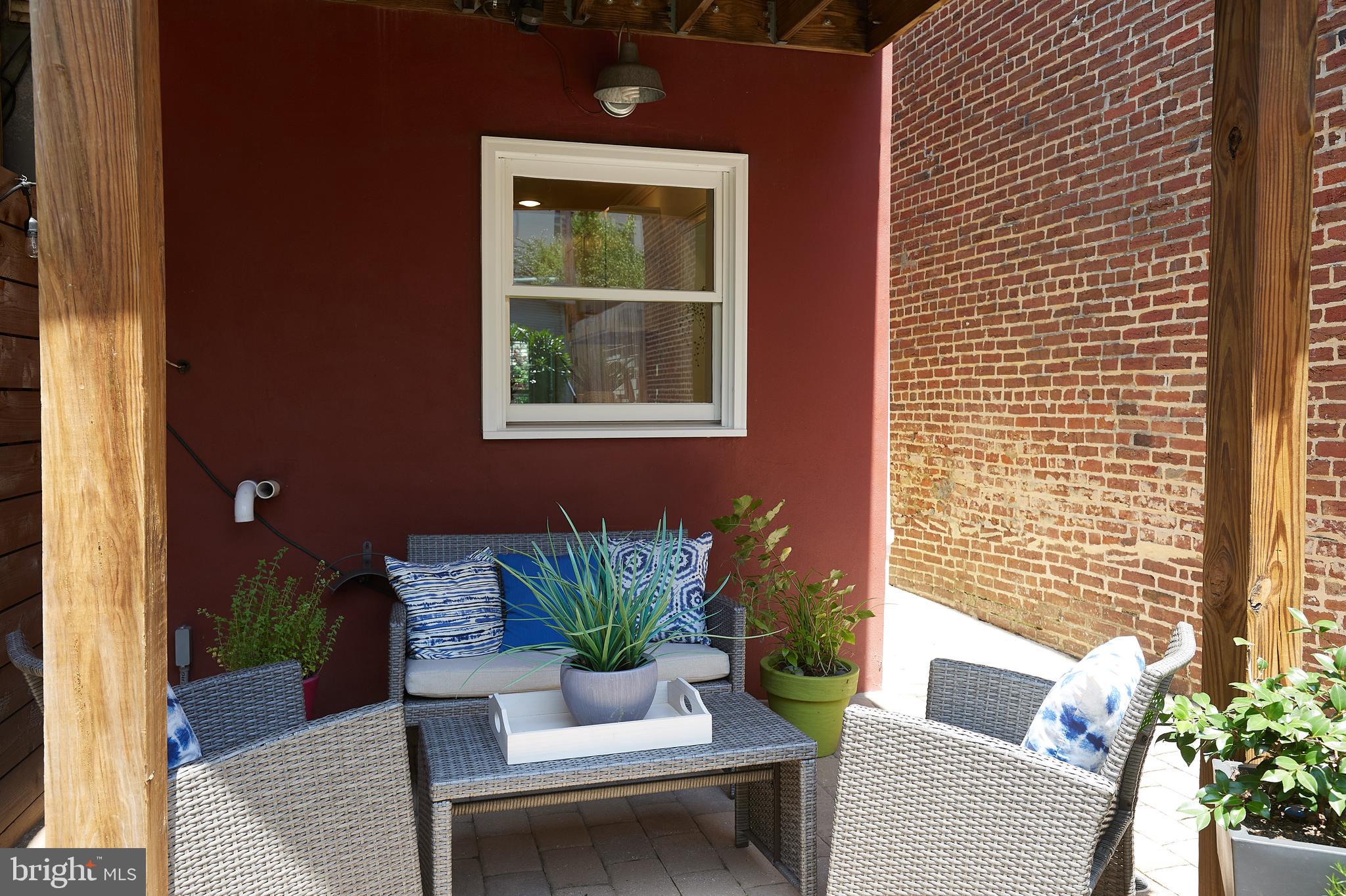 221 E Street Northeast Washington, DC 20002 - Photo 10 of 41