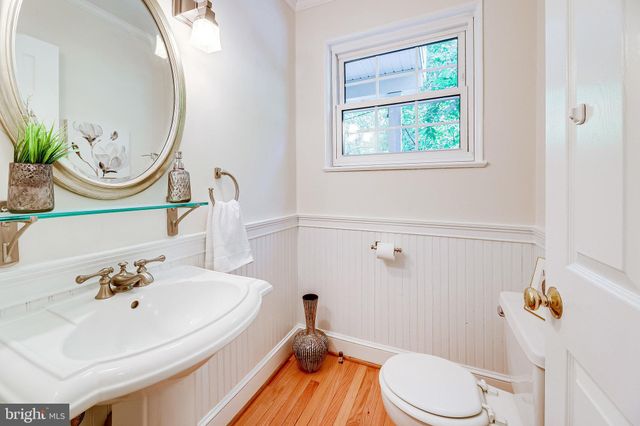 $1,100,000 | 723 West Braddock Road, Alexandria, VA 22302