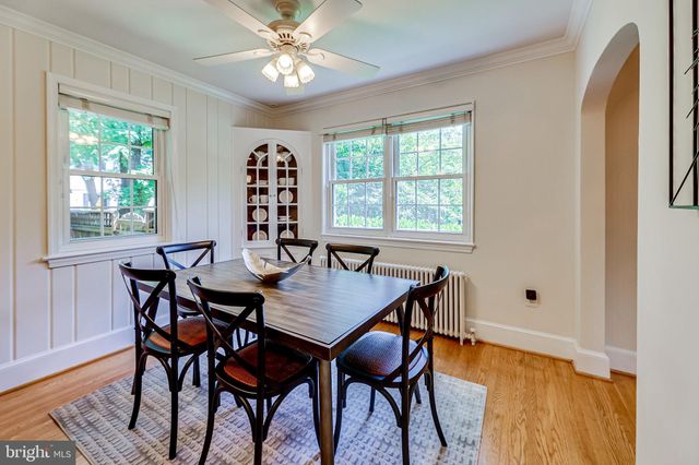 $1,100,000 | 723 West Braddock Road, Alexandria, VA 22302