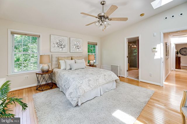 $1,100,000 | 723 West Braddock Road, Alexandria, VA 22302