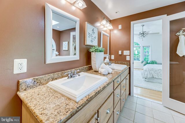 $1,100,000 | 723 West Braddock Road, Alexandria, VA 22302