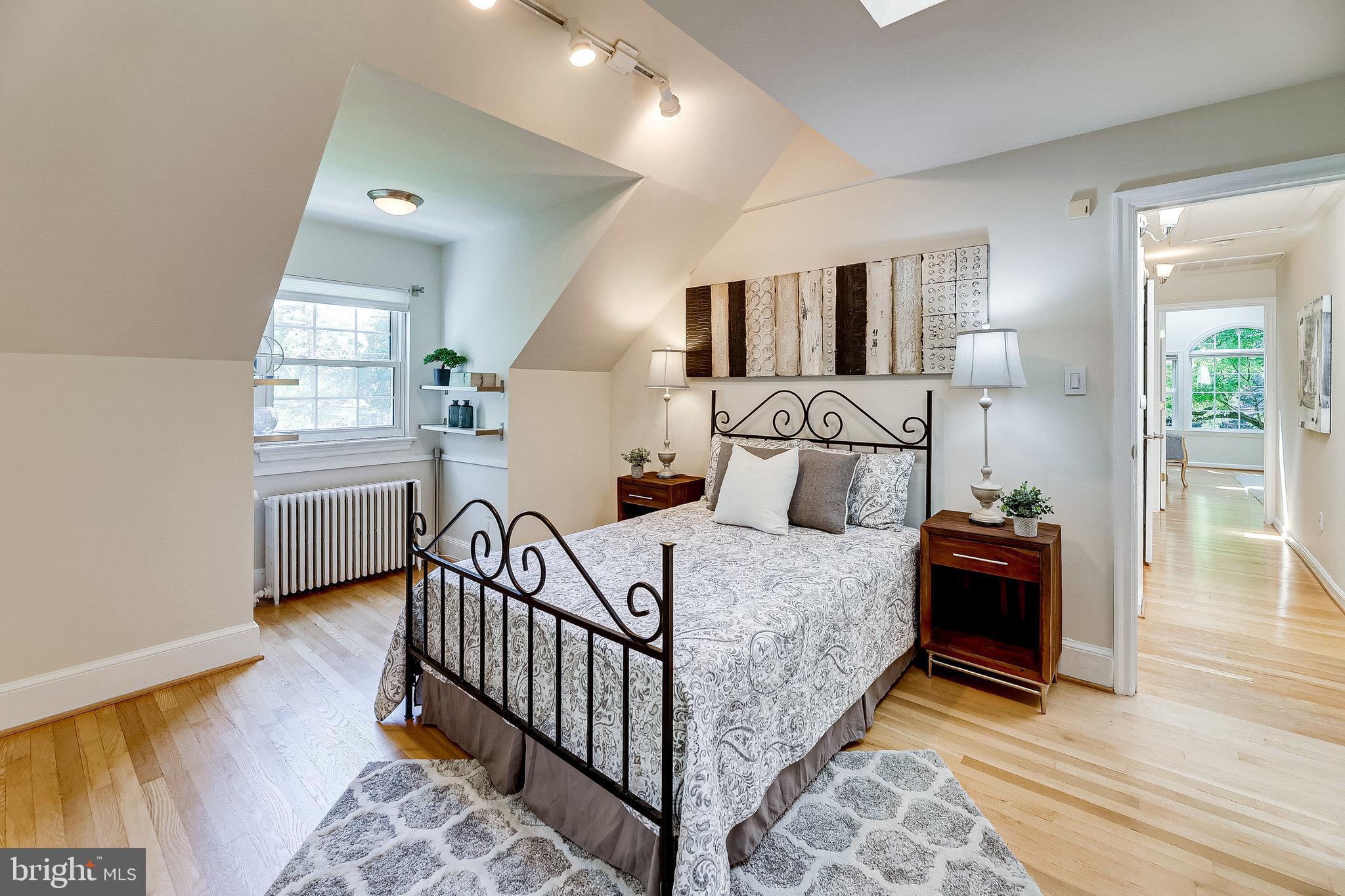 723 West Braddock Road Alexandria, VA 22302 - Photo 36 of 43 Second Bedroom