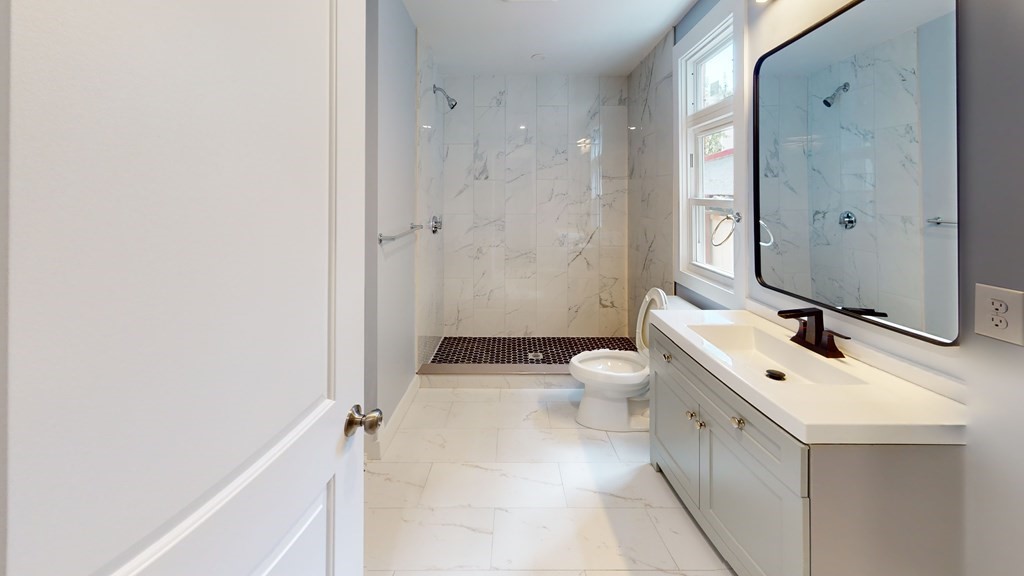 40 Mansfield Street, Unit 1, Somerville, MA 02143 Compass