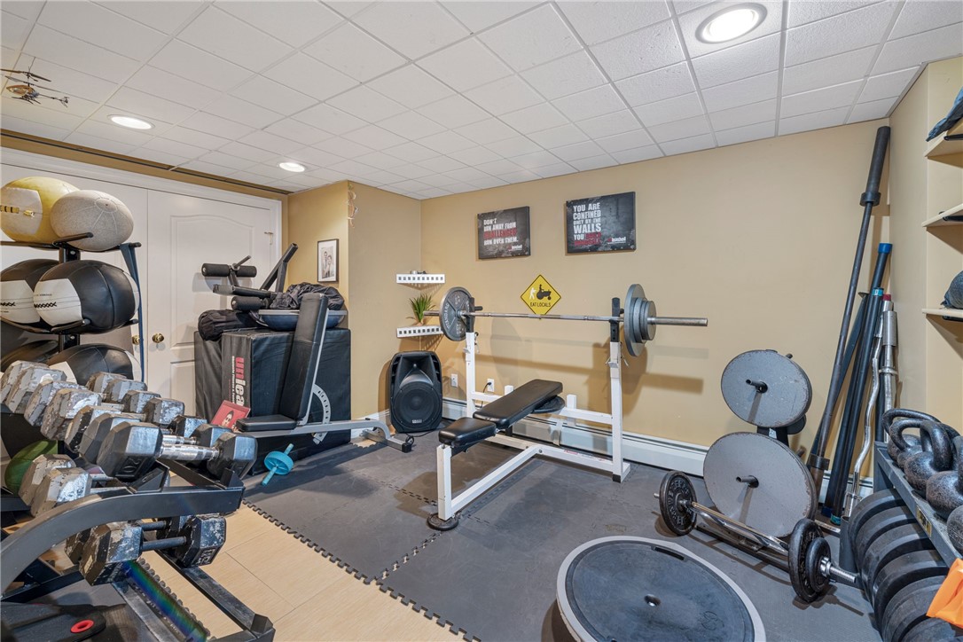 81 Crest Drive Cranston, RI 02921 - Photo 31 of 50