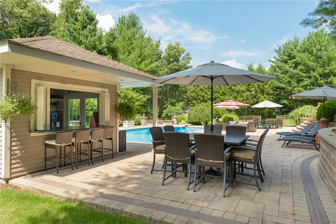 81 Crest Drive Cranston, RI 02921 - Photo 42 of 50