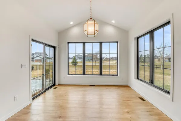 $1,000,000 | 2439 River's Bend Drive East, West Fargo, ND 58078