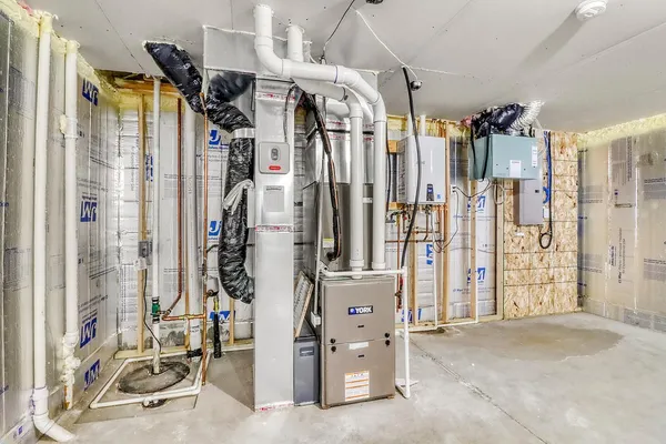 $1,000,000 | 2439 River's Bend Drive East, West Fargo, ND 58078