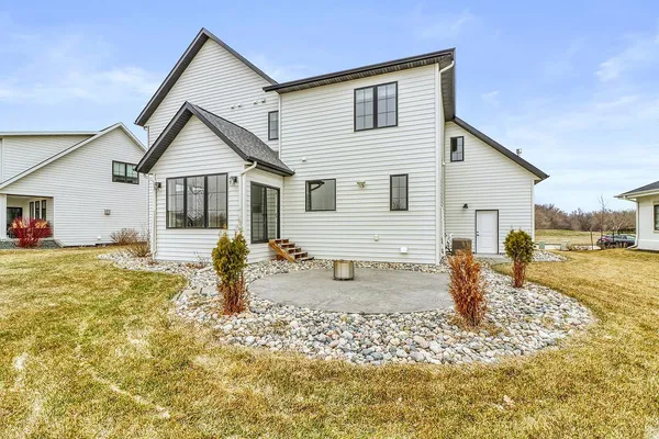 $1,000,000 | 2439 River's Bend Drive East, West Fargo, ND 58078