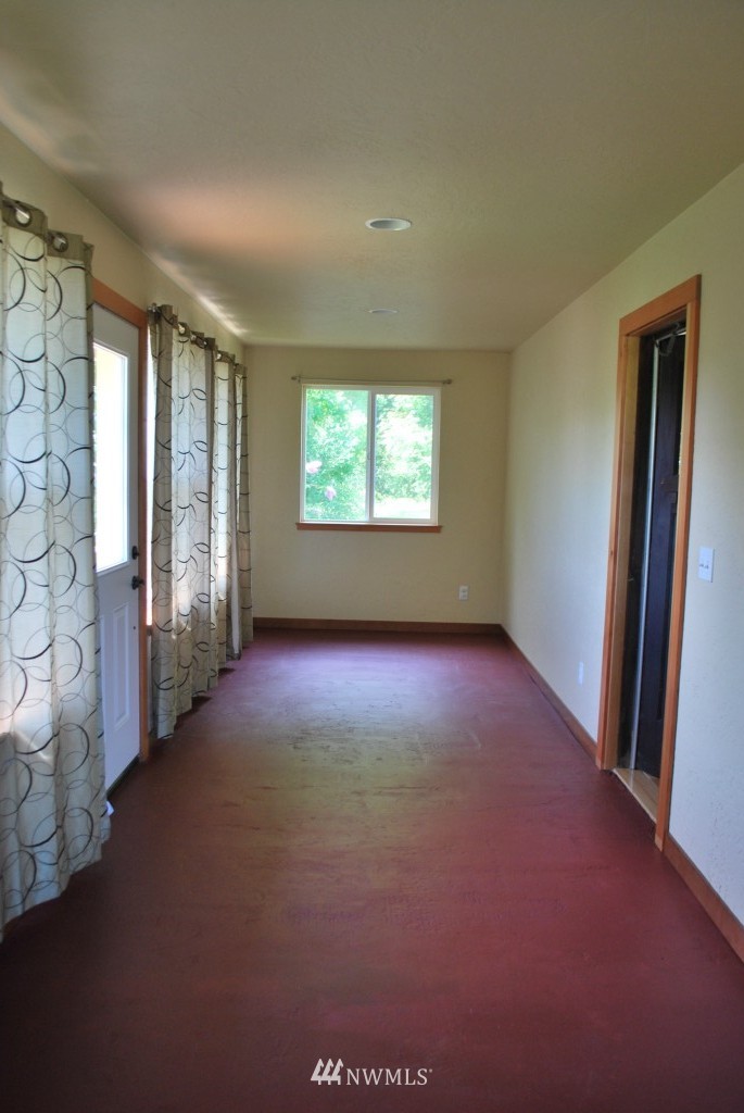 3348 Mountain View Road Ferndale, WA 98248 - Photo 11 of 15