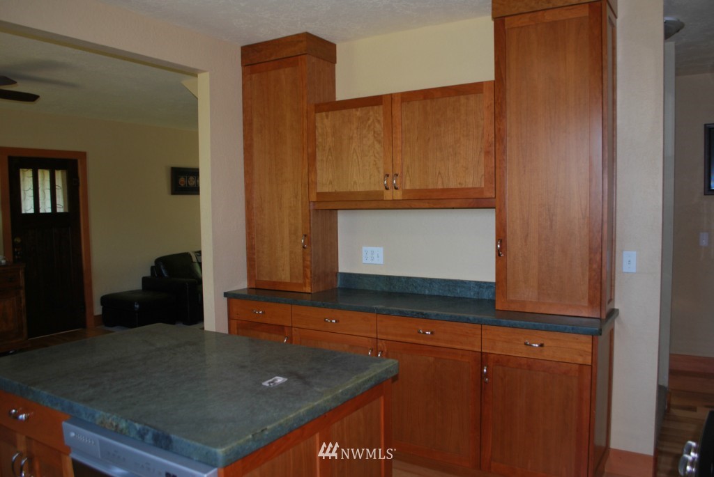 3348 Mountain View Road Ferndale, WA 98248 - Photo 8 of 15