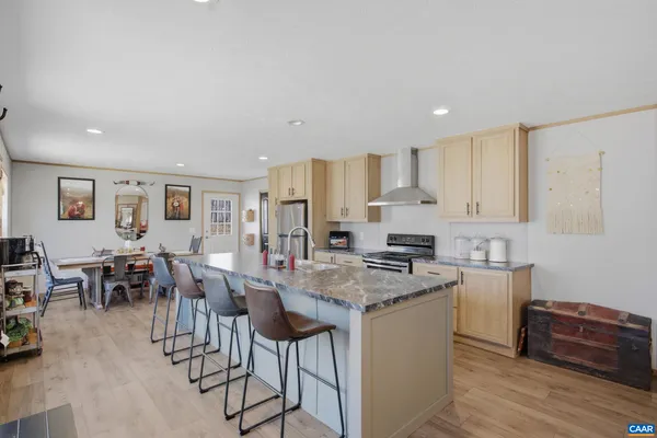 $372,700 | 215 Bunnys Trail, Louisa, VA 23093