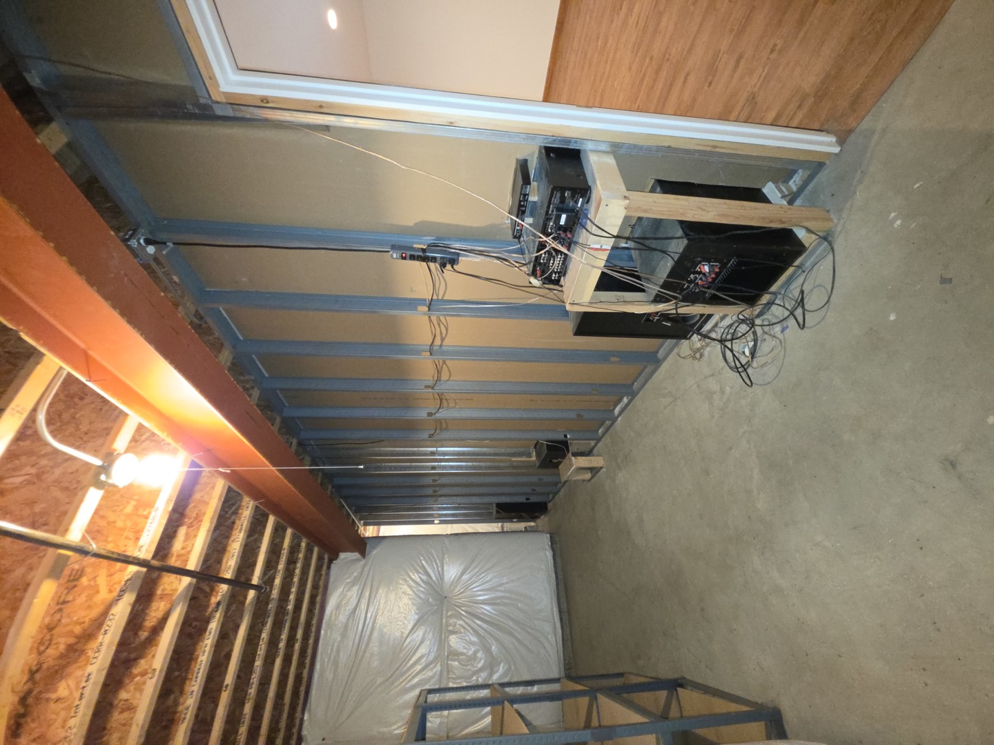 7108 West Hillside Road Crystal Lake, IL 60012 - Photo 7 of 29 Gallery Image 7