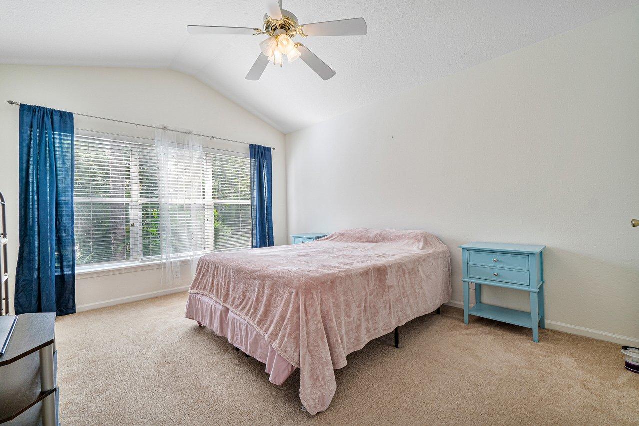 1026 Woodfield Road Greenacres, FL 33415 - Photo 16 of 26 83C3D6A1-1DF0-4937-89DE-002E966F8B54