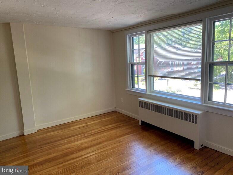 13 Bridge Street, Unit 2 Stockton, NJ 08559 - Photo 5 of 7 Bright and airy living space awaits.