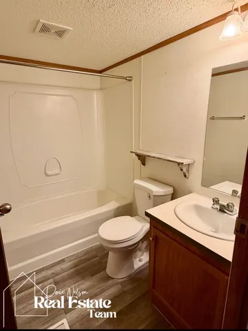 $49,900 | 2112 East 1st Street, Casper, WY 82609