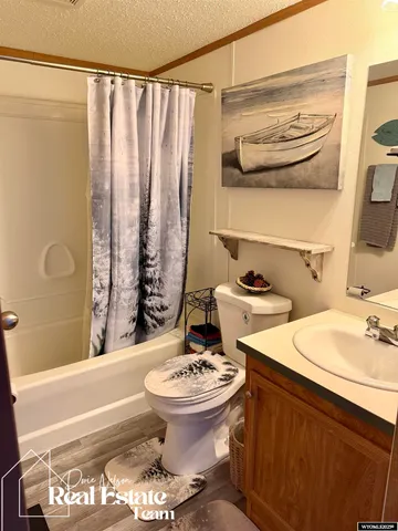 $54,900 | 2112 East 1st Street, Casper, WY 82609