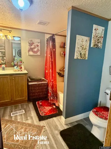 $64,900 | 2112 East 1st Street, Casper, WY 82609