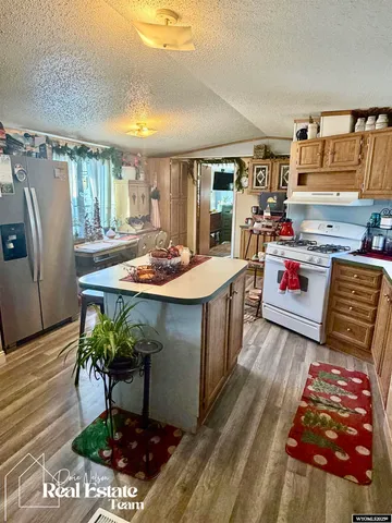 $54,900 | 2112 East 1st Street, Casper, WY 82609