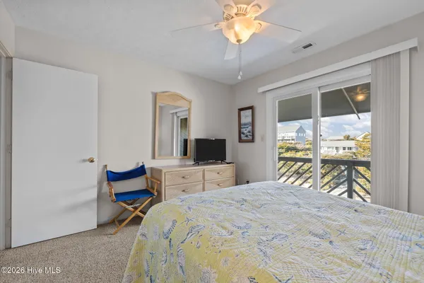 $115,000 | 5207 Ocean Drive, Unit B, Emerald Isle, NC 28594