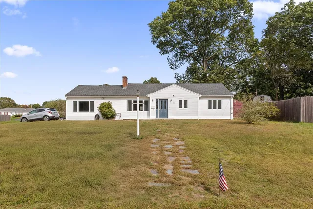 $579,900 | 151 Wethersfield Drive, Warwick, RI 02886