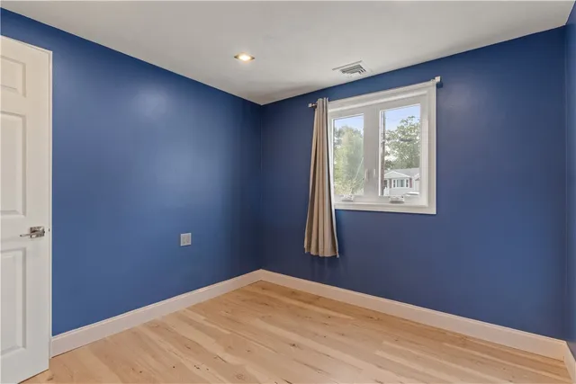 $579,900 | 151 Wethersfield Drive, Warwick, RI 02886