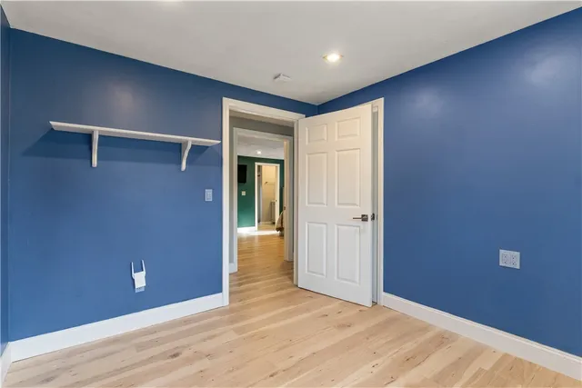 $579,900 | 151 Wethersfield Drive, Warwick, RI 02886