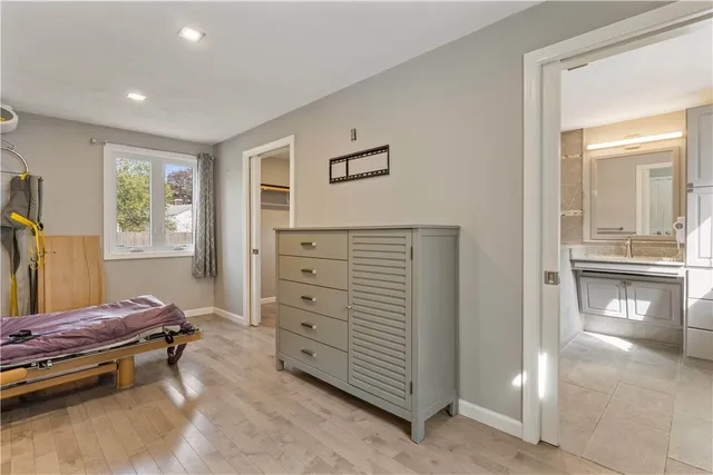 $579,900 | 151 Wethersfield Drive, Warwick, RI 02886