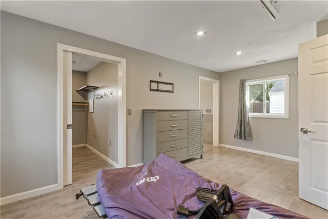 $579,900 | 151 Wethersfield Drive, Warwick, RI 02886