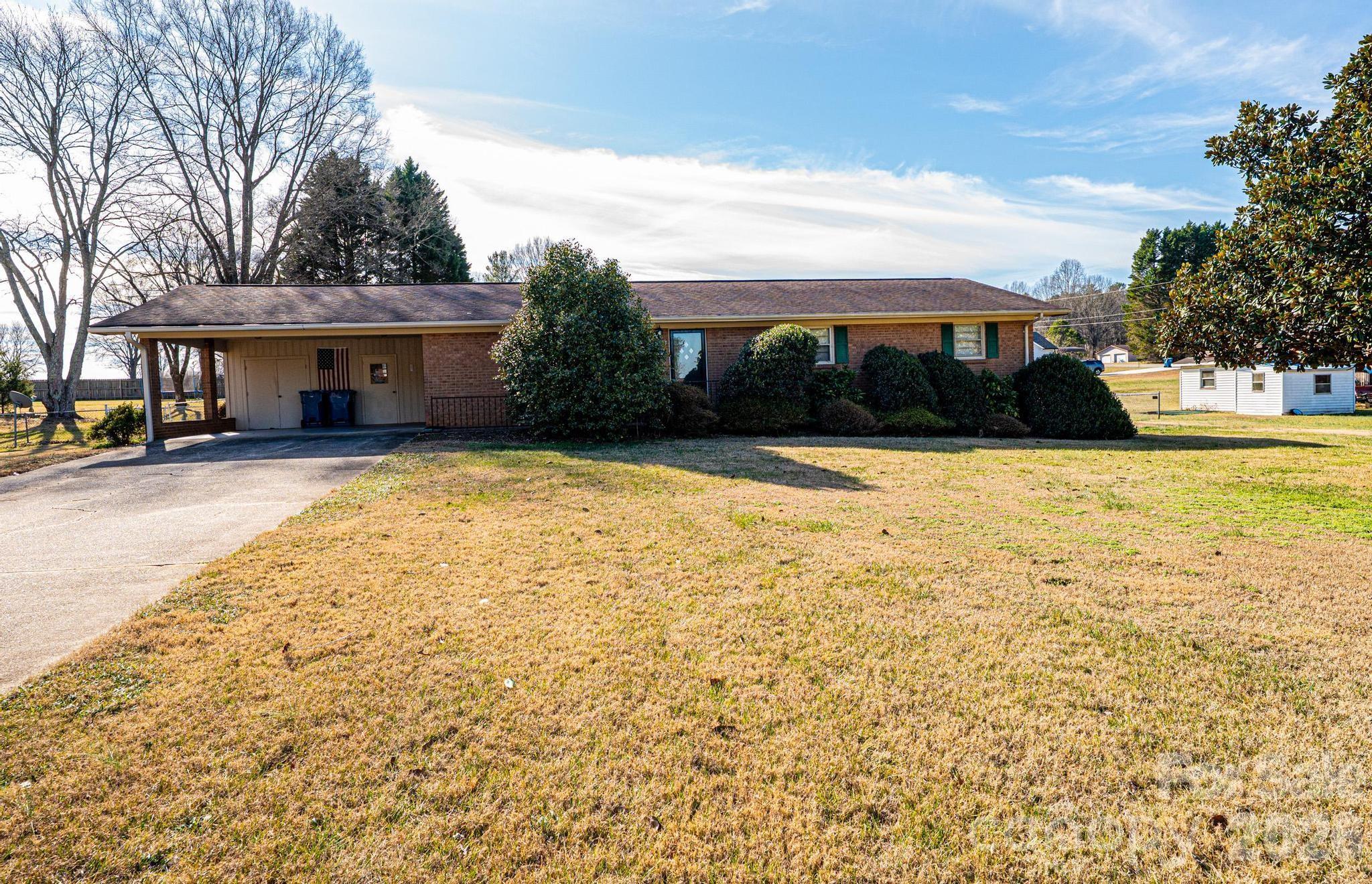 2347 Plainfield Drive Conover, NC 28613 - Photo 17 of 47