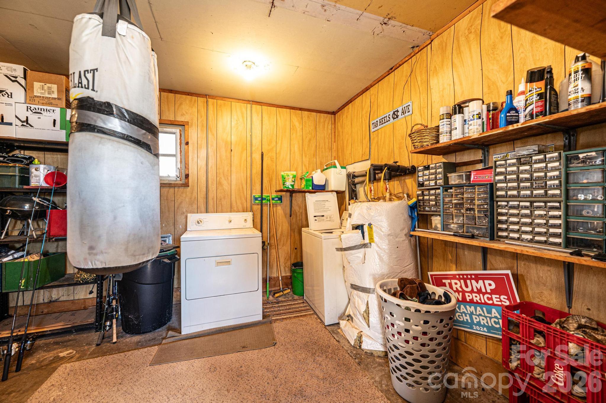 2347 Plainfield Drive Conover, NC 28613 - Photo 30 of 47